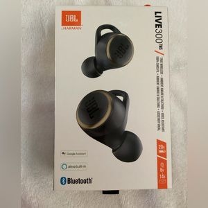 JBL Harman Live 300 TWS true wireless Bluetooth headphones, headset, hands free